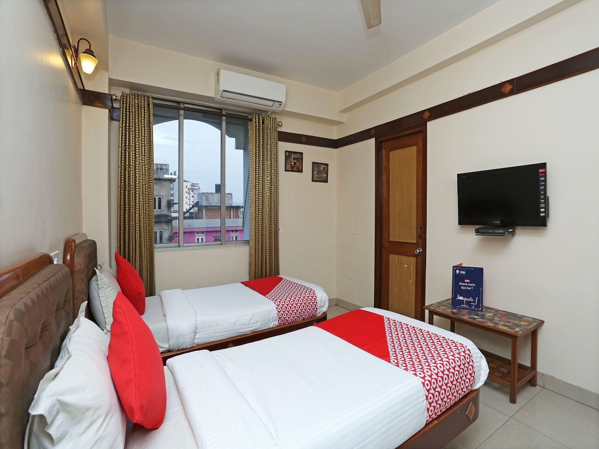 Hotel Amrit Regency Guwahati Zewnętrze zdjęcie