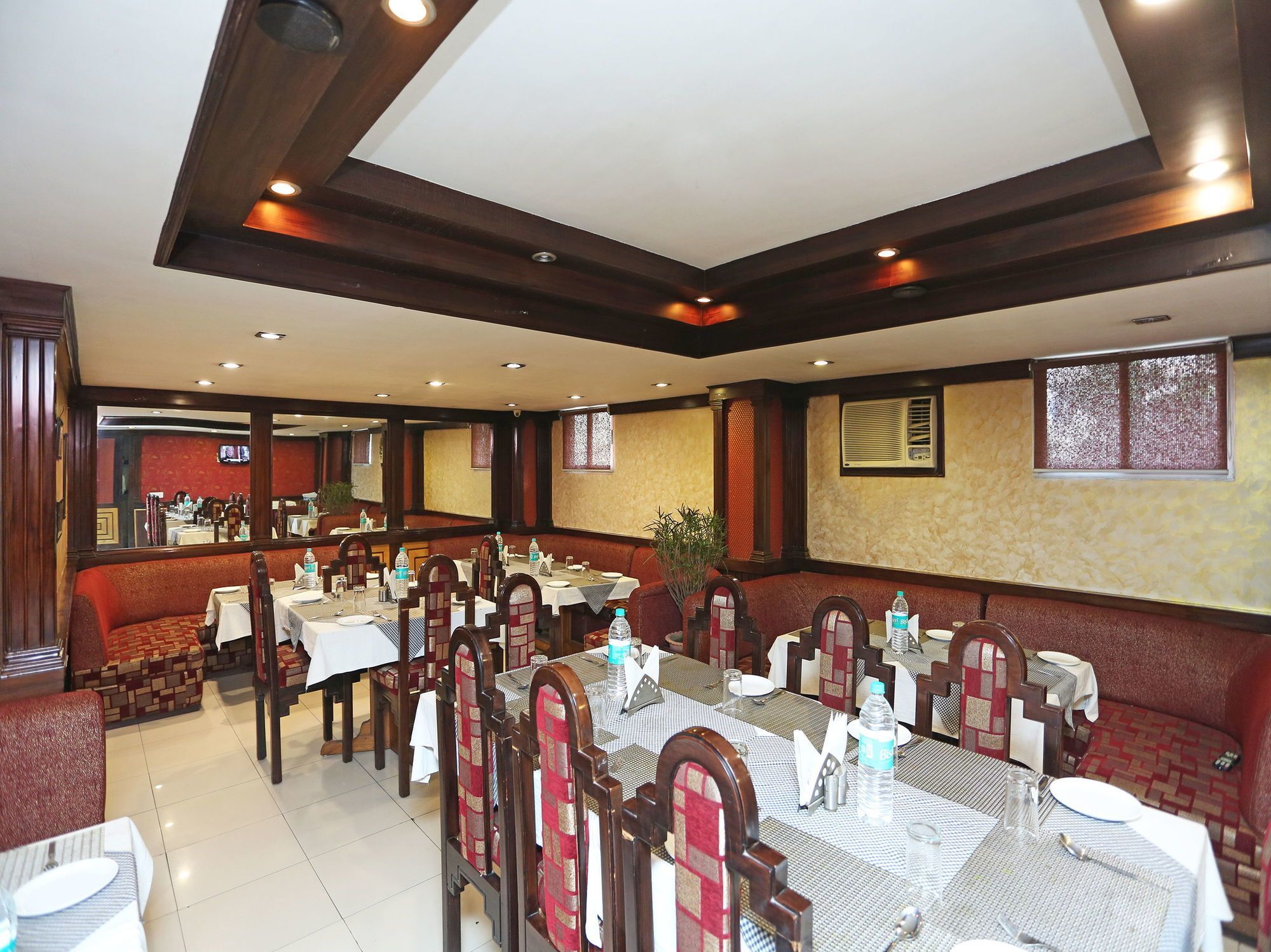 Hotel Amrit Regency Guwahati Zewnętrze zdjęcie